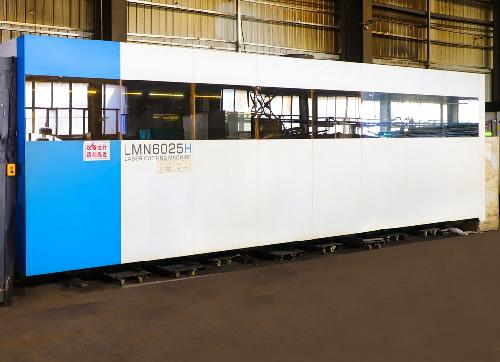 12000W激光切割機